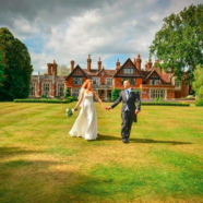 Whirlwind weddings at Elmers Court